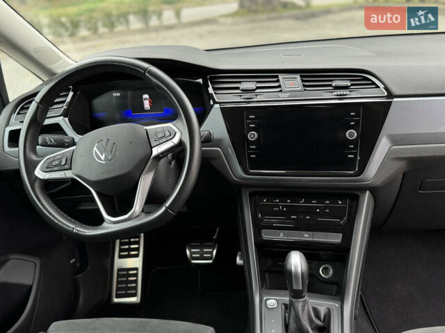 Черный Фольксваген Туран, объемом двигателя 2 л и пробегом 188 тыс. км за 22300 $, фото 10 на Automoto.ua