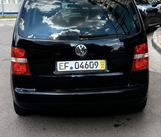 Чорний Фольксваген Туран, об'ємом двигуна 1.6 л та пробігом 190 тис. км за 5700 $, фото 8 на Automoto.ua