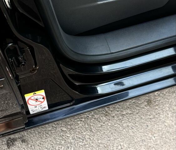 Чорний Фольксваген Туран, об'ємом двигуна 1.6 л та пробігом 190 тис. км за 5700 $, фото 9 на Automoto.ua