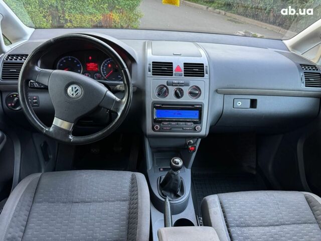 Чорний Фольксваген Туран, об'ємом двигуна 1.4 л та пробігом 260 тис. км за 7790 $, фото 15 на Automoto.ua