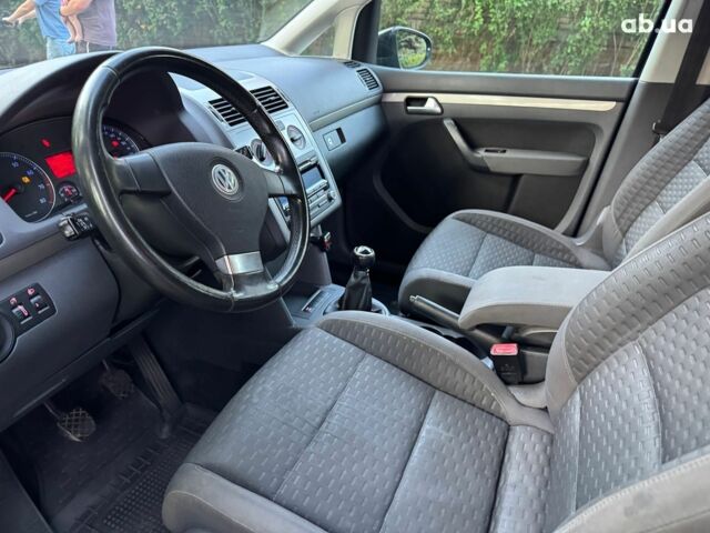 Чорний Фольксваген Туран, об'ємом двигуна 1.4 л та пробігом 260 тис. км за 7790 $, фото 10 на Automoto.ua