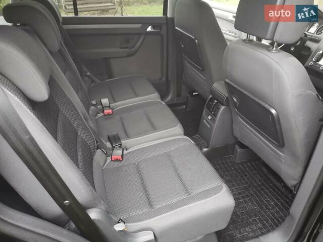 Черный Фольксваген Туран, объемом двигателя 1.6 л и пробегом 211 тыс. км за 12950 $, фото 13 на Automoto.ua