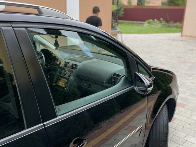 Чорний Фольксваген Туран, об'ємом двигуна 2 л та пробігом 205 тис. км за 7950 $, фото 11 на Automoto.ua