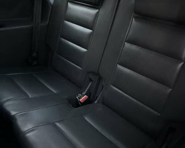 Коричневый Фольксваген Туран, объемом двигателя 1.9 л и пробегом 280 тыс. км за 5700 $, фото 17 на Automoto.ua