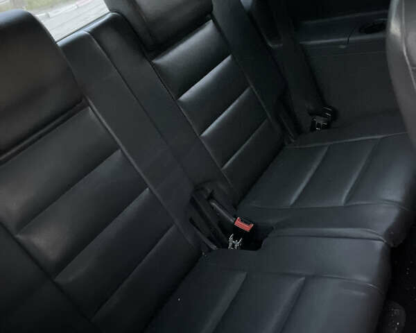 Коричневый Фольксваген Туран, объемом двигателя 1.9 л и пробегом 280 тыс. км за 5700 $, фото 19 на Automoto.ua