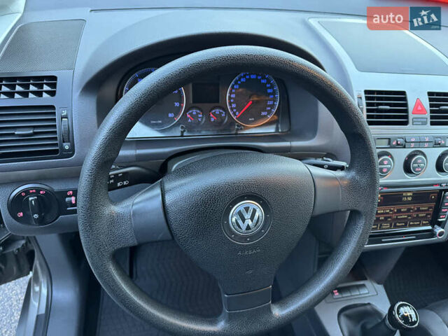 Коричневый Фольксваген Туран, объемом двигателя 1.4 л и пробегом 207 тыс. км за 7000 $, фото 25 на Automoto.ua