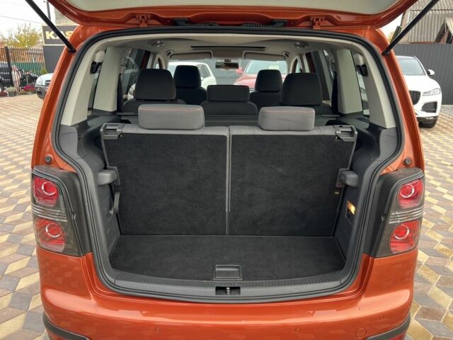 Коричневий Фольксваген Туран, об'ємом двигуна 1.4 л та пробігом 230 тис. км за 9200 $, фото 19 на Automoto.ua