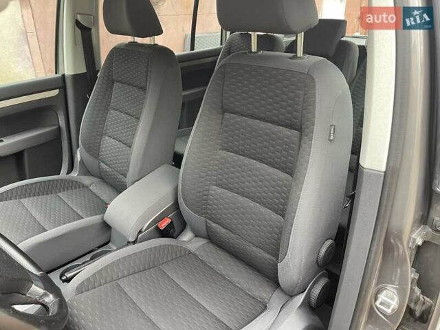 Коричневий Фольксваген Туран, об'ємом двигуна 1.4 л та пробігом 190 тис. км за 7333 $, фото 57 на Automoto.ua