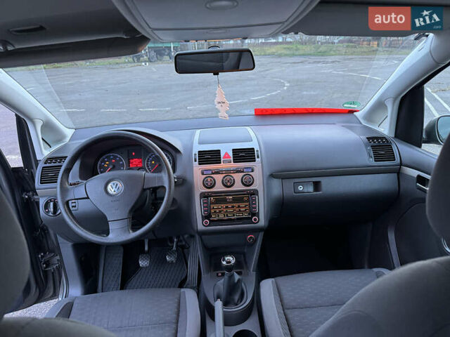 Коричневый Фольксваген Туран, объемом двигателя 1.4 л и пробегом 207 тыс. км за 7000 $, фото 29 на Automoto.ua
