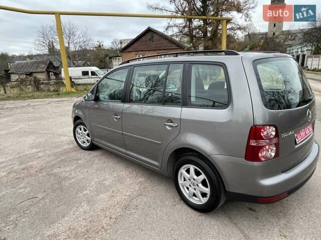 Коричневий Фольксваген Туран, об'ємом двигуна 1.4 л та пробігом 190 тис. км за 7333 $, фото 35 на Automoto.ua