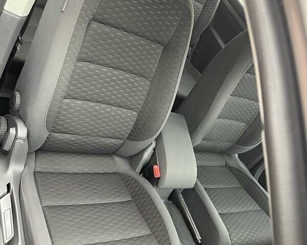 Коричневий Фольксваген Туран, об'ємом двигуна 1.4 л та пробігом 190 тис. км за 7333 $, фото 218 на Automoto.ua