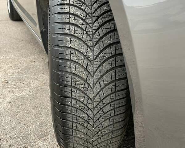 Коричневий Фольксваген Туран, об'ємом двигуна 1.4 л та пробігом 190 тис. км за 7333 $, фото 21 на Automoto.ua