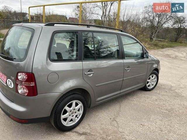 Коричневий Фольксваген Туран, об'ємом двигуна 1.4 л та пробігом 190 тис. км за 7333 $, фото 96 на Automoto.ua