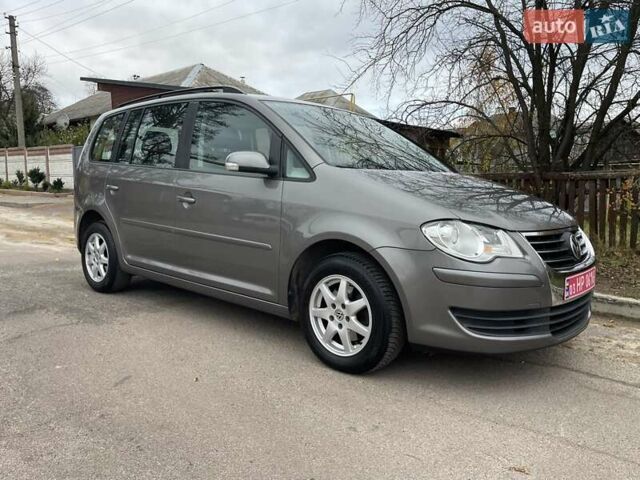 Коричневий Фольксваген Туран, об'ємом двигуна 1.4 л та пробігом 190 тис. км за 7333 $, фото 179 на Automoto.ua