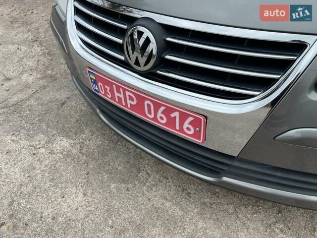 Коричневий Фольксваген Туран, об'ємом двигуна 1.4 л та пробігом 190 тис. км за 7333 $, фото 18 на Automoto.ua