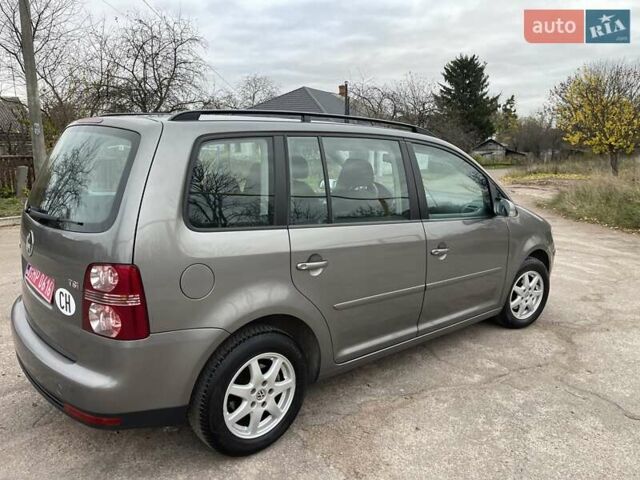 Коричневий Фольксваген Туран, об'ємом двигуна 1.4 л та пробігом 190 тис. км за 7333 $, фото 167 на Automoto.ua