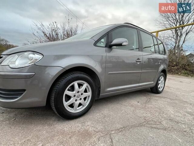 Коричневий Фольксваген Туран, об'ємом двигуна 1.4 л та пробігом 190 тис. км за 7333 $, фото 9 на Automoto.ua