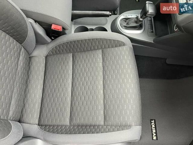 Коричневий Фольксваген Туран, об'ємом двигуна 1.4 л та пробігом 190 тис. км за 7333 $, фото 208 на Automoto.ua