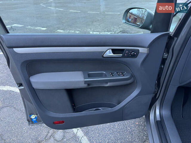 Коричневый Фольксваген Туран, объемом двигателя 1.4 л и пробегом 207 тыс. км за 7000 $, фото 15 на Automoto.ua