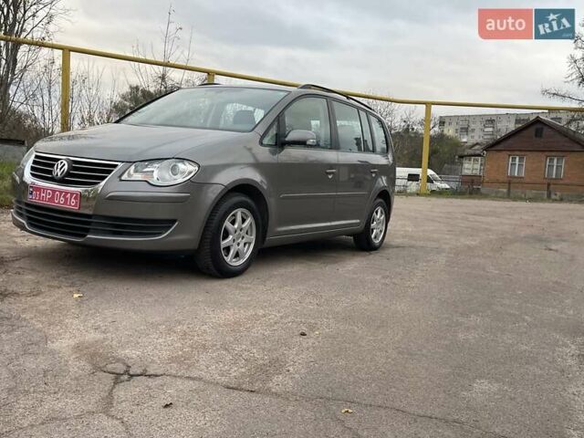 Коричневий Фольксваген Туран, об'ємом двигуна 1.4 л та пробігом 190 тис. км за 7333 $, фото 188 на Automoto.ua