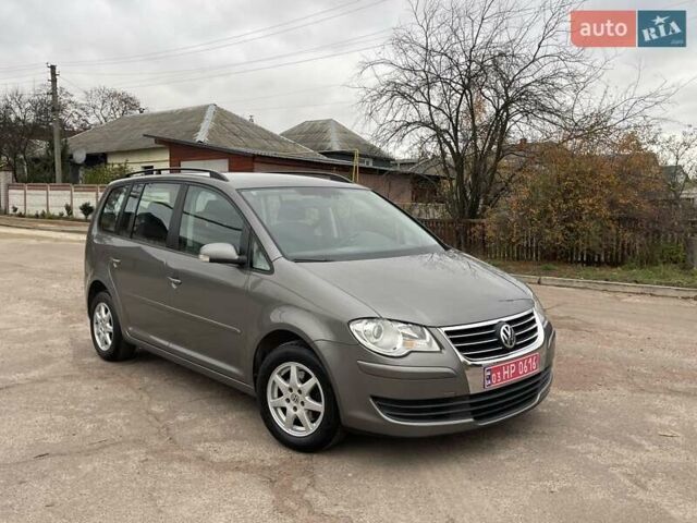 Коричневий Фольксваген Туран, об'ємом двигуна 1.4 л та пробігом 190 тис. км за 7333 $, фото 108 на Automoto.ua