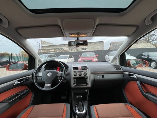 Коричневий Фольксваген Туран, об'ємом двигуна 1.4 л та пробігом 230 тис. км за 9200 $, фото 20 на Automoto.ua