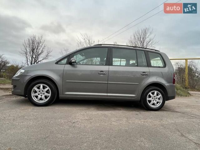 Коричневий Фольксваген Туран, об'ємом двигуна 1.4 л та пробігом 190 тис. км за 7333 $, фото 189 на Automoto.ua