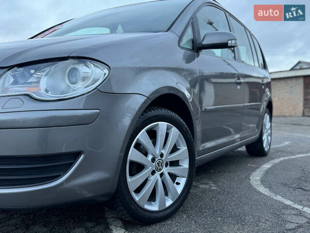 Коричневый Фольксваген Туран, объемом двигателя 1.4 л и пробегом 207 тыс. км за 7000 $, фото 11 на Automoto.ua