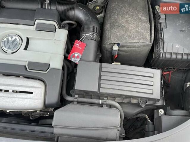 Коричневий Фольксваген Туран, об'ємом двигуна 1.4 л та пробігом 190 тис. км за 7333 $, фото 157 на Automoto.ua