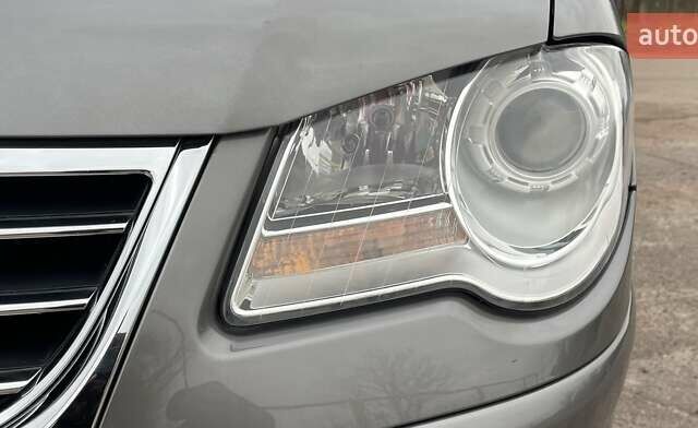 Коричневий Фольксваген Туран, об'ємом двигуна 1.4 л та пробігом 190 тис. км за 7333 $, фото 19 на Automoto.ua