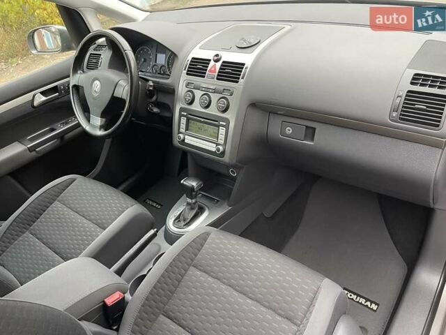 Коричневий Фольксваген Туран, об'ємом двигуна 1.4 л та пробігом 190 тис. км за 7333 $, фото 212 на Automoto.ua