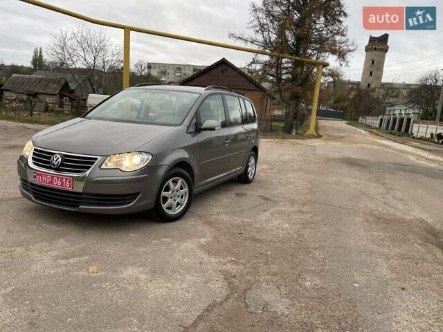 Коричневий Фольксваген Туран, об'ємом двигуна 1.4 л та пробігом 190 тис. км за 7333 $, фото 102 на Automoto.ua