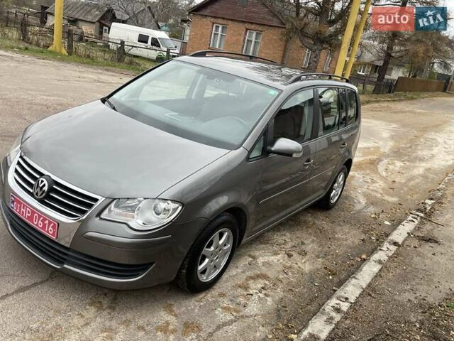 Коричневий Фольксваген Туран, об'ємом двигуна 1.4 л та пробігом 190 тис. км за 7333 $, фото 168 на Automoto.ua