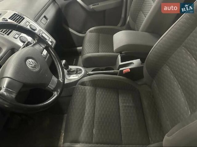 Коричневий Фольксваген Туран, об'ємом двигуна 1.4 л та пробігом 190 тис. км за 7333 $, фото 233 на Automoto.ua