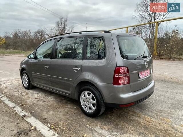 Коричневий Фольксваген Туран, об'ємом двигуна 1.4 л та пробігом 190 тис. км за 7333 $, фото 172 на Automoto.ua