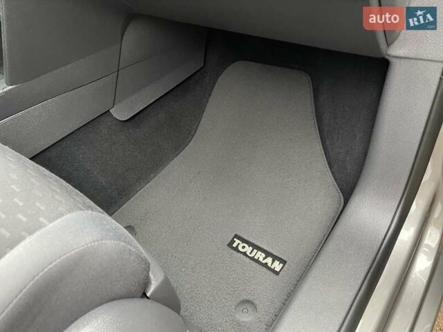 Коричневий Фольксваген Туран, об'ємом двигуна 1.4 л та пробігом 190 тис. км за 7333 $, фото 204 на Automoto.ua