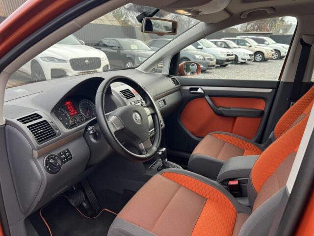 Коричневий Фольксваген Туран, об'ємом двигуна 1.4 л та пробігом 230 тис. км за 9200 $, фото 7 на Automoto.ua