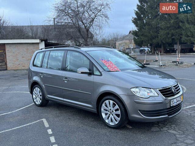 Коричневый Фольксваген Туран, объемом двигателя 1.4 л и пробегом 207 тыс. км за 7000 $, фото 2 на Automoto.ua