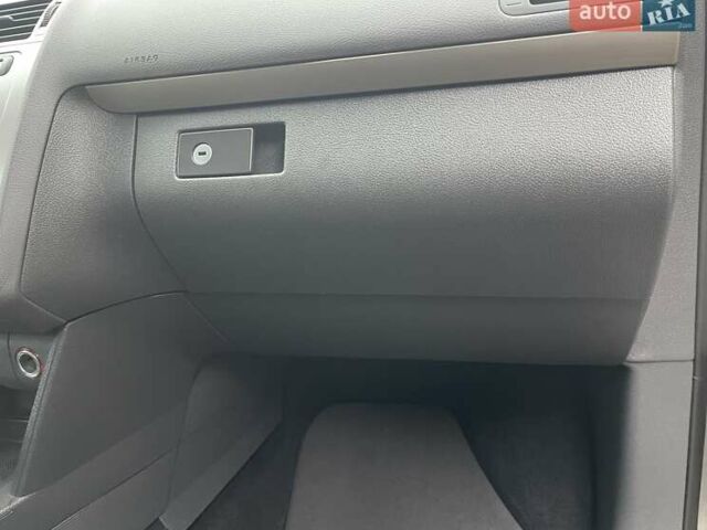 Коричневий Фольксваген Туран, об'ємом двигуна 1.4 л та пробігом 190 тис. км за 7333 $, фото 205 на Automoto.ua