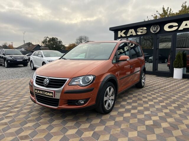 Коричневий Фольксваген Туран, об'ємом двигуна 1.4 л та пробігом 230 тис. км за 9200 $, фото 1 на Automoto.ua