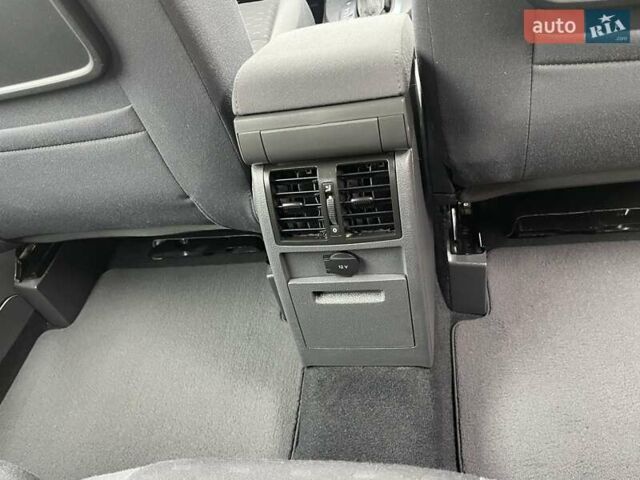 Коричневий Фольксваген Туран, об'ємом двигуна 1.4 л та пробігом 190 тис. км за 7333 $, фото 133 на Automoto.ua