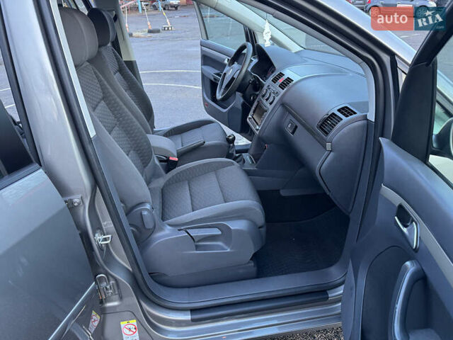 Коричневый Фольксваген Туран, объемом двигателя 1.4 л и пробегом 207 тыс. км за 7000 $, фото 46 на Automoto.ua