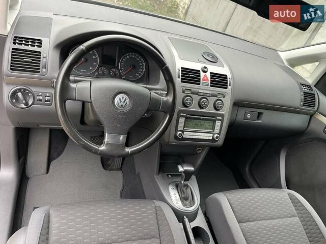 Коричневий Фольксваген Туран, об'ємом двигуна 1.4 л та пробігом 190 тис. км за 7333 $, фото 40 на Automoto.ua