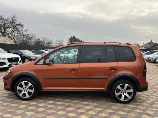 Коричневий Фольксваген Туран, об'ємом двигуна 1.4 л та пробігом 230 тис. км за 9200 $, фото 2 на Automoto.ua