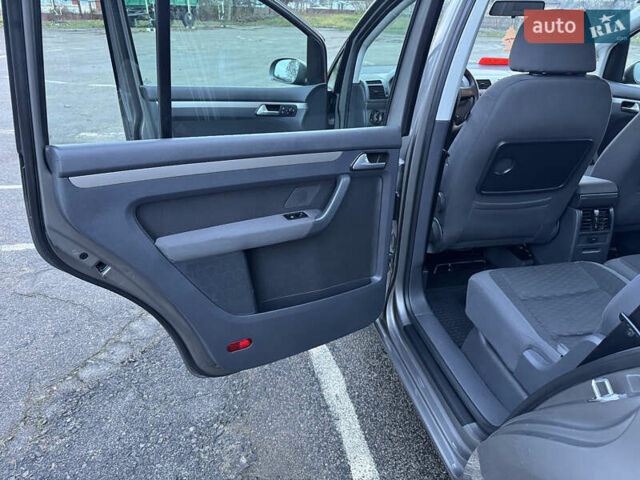 Коричневый Фольксваген Туран, объемом двигателя 1.4 л и пробегом 207 тыс. км за 7000 $, фото 30 на Automoto.ua