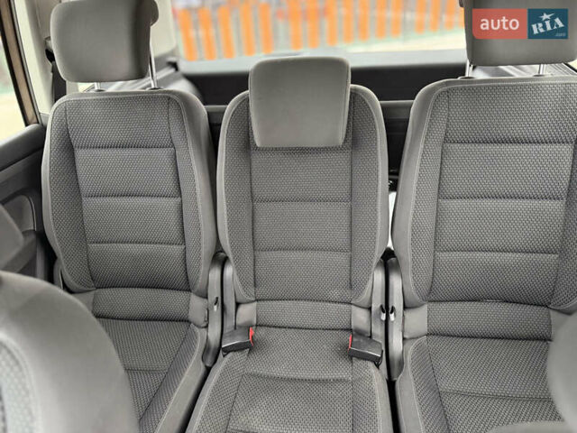 Коричневый Фольксваген Туран, объемом двигателя 1.39 л и пробегом 204 тыс. км за 8500 $, фото 19 на Automoto.ua