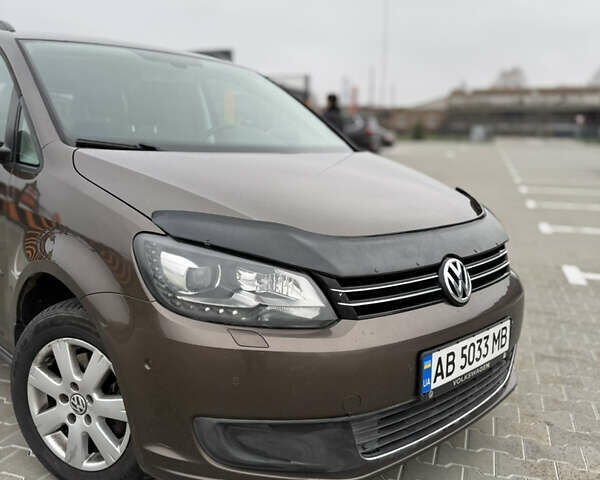 Коричневый Фольксваген Туран, объемом двигателя 1.39 л и пробегом 204 тыс. км за 8500 $, фото 1 на Automoto.ua