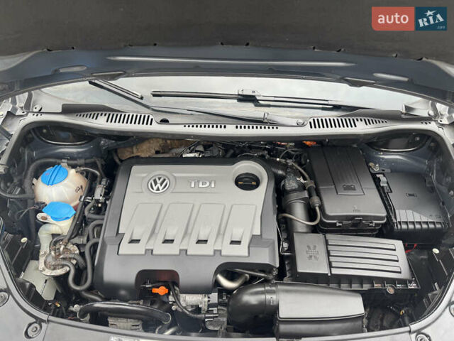 Коричневий Фольксваген Туран, об'ємом двигуна 1.6 л та пробігом 171 тис. км за 10800 $, фото 27 на Automoto.ua