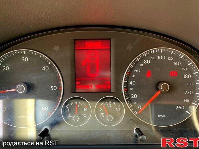 Коричневий Фольксваген Туран, об'ємом двигуна 1.9 л та пробігом 0 тис. км за 2700 $, фото 8 на Automoto.ua