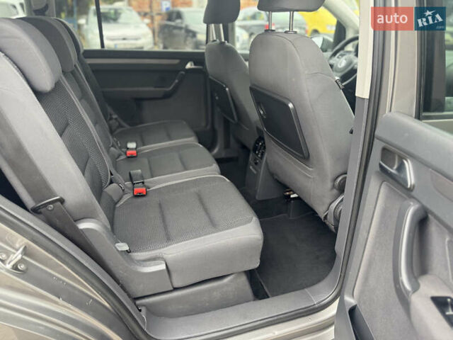 Коричневий Фольксваген Туран, об'ємом двигуна 1.6 л та пробігом 171 тис. км за 10800 $, фото 17 на Automoto.ua